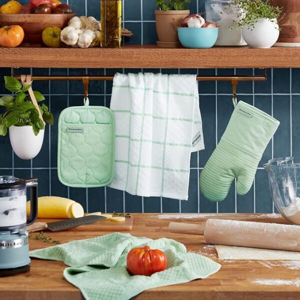 KITCHENAID Quilted Cotton Terry Cloth Oven Mitt, Pot Holder, Kitchen Towel 4-Pack Set, Heat Resistant, Silicone Grip, Gift Set, Pistachio, 16"x26", 7"x13" & 7"x10"