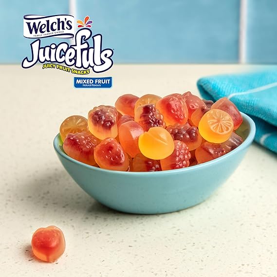 Welch's Juicefuls Juicy Fruit Snacks, Mixed Fruit, Fruit Gushers, Perfect for School Lunches, Bulk Pack, Gluten Free, Individual Single Serve Bags